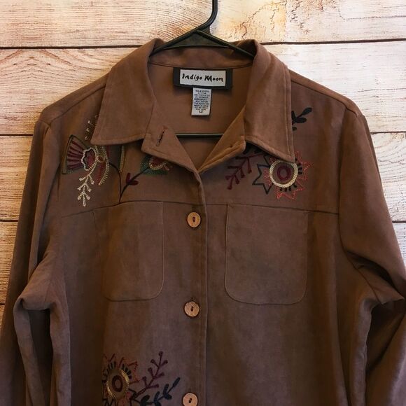 INDIGO MOON FAUX SUEDE EMBROIDERED TOP IN TAN - Picture 2 of 9